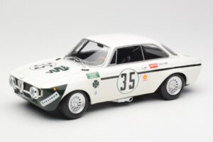 Alfa Romeo GTA 1300 Junior #35 C. Colzani / Pooky / G. Venturi 4 Hours of Jarama 1972 Minichamps 1:18 155721235 Metal