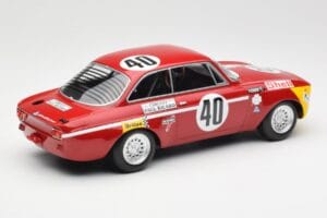Alfa Romeo GTA 1300 Junior #40 F. Picchi / J-C. Chasseuil Division 1 Winners 12 Hours of Paul Ricard 1971 Minichamps 1:18 155 - imagen 2 de 6