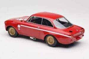 Alfa Romeo GTA 1300 Junior Rojo Minichamps 1:18 155120020 Metal - imagen 5 de 6