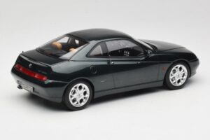 Alfa Romeo GTV 916 Coventry Green Metallic Norev 1:18 187842 Metal - imagen 2 de 6