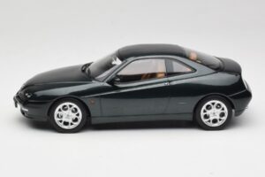 Alfa Romeo GTV 916 Coventry Green Metallic Norev 1:18 187842 Metal - imagen 3 de 6