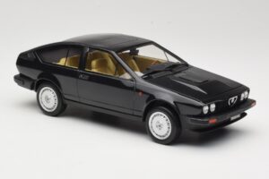 Alfa Romeo GTV6 2.5 Negro Laudoracing-Models 1:18 LM110C Metal - imagen 4 de 6
