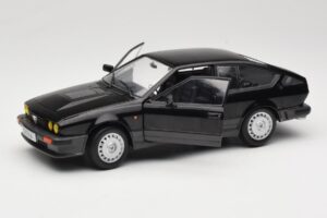 Alfa Romeo GTV6 Negro Solido 1:18 S1802302 Metal - imagen 2 de 8