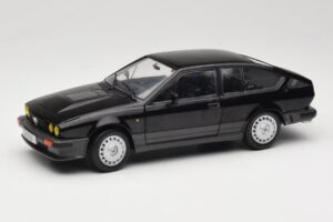 Alfa Romeo GTV6 Negro Solido 1:18 S1802302 Metal