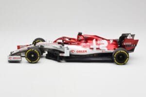 Alfa Romeo Racing C39 #7 K. Raikkonen Austrian GP 2020 Minichamps 1:18 110200107 Metal - imagen 3 de 5
