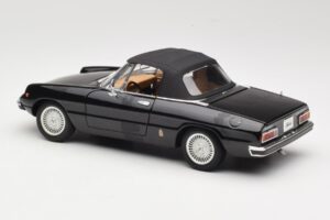 Alfa Romeo Spider 916 Veloce Negro Ricko 1:18 32107 Metal - imagen 7 de 8