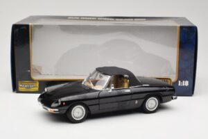 Alfa Romeo Spider 916 Veloce Negro Ricko 1:18 32107 Metal - imagen 8 de 8