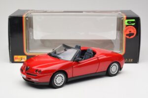 Alfa Romeo Spider 916 Alfa Rojo Maisto 1:18 50278 Metal - imagen 8 de 8