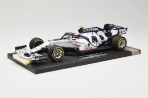 AlphaTauri Honda AT01 #10 P. Gasly Winner Italian GP 2020 Minichamps 1:18 117200810 Metal - imagen 2 de 6