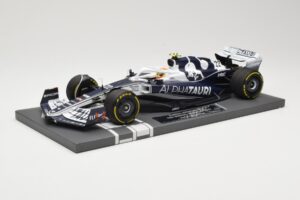 AlphaTauri AT03 #22 Y. Tsunoda Bahrain GP 2022 Minichamps 1:18 117220122 Metal - imagen 2 de 6