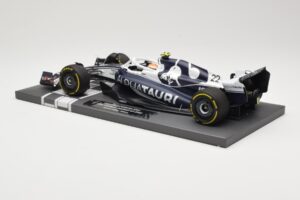 AlphaTauri AT03 #22 Y. Tsunoda Bahrain GP 2022 Minichamps 1:18 117220122 Metal - imagen 5 de 6