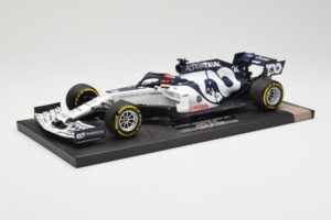 AlphaTauri Honda AT01 #26 D. Kvyat Italian GP 2020 Minichamps 1:18 117200826 Metal - imagen 2 de 6