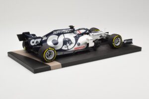 AlphaTauri Honda AT01 #26 D. Kvyat Italian GP 2020 Minichamps 1:18 117200826 Metal - imagen 3 de 6