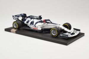 AlphaTauri Honda AT01 #26 D. Kvyat Italian GP 2020 Minichamps 1:18 117200826 Metal - imagen 4 de 6
