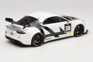 Alpine A110 GT4+ #36 J. Pla / J. Gilbert / J-M. Leandri Ultimate GT Endurance Cup 2024 Otto 1:18 OT1201 Resina - imagen 2 de 6