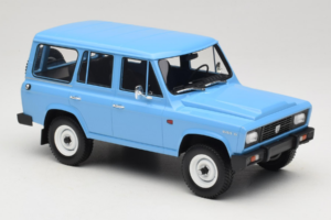 ARO 244 D Azul Aurora Models 1:18 TH180-01 Metal - imagen 4 de 6