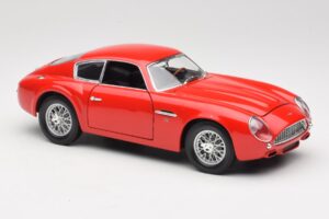Aston Martin DB4 GT Zagato Rojo Road Signature 1:18 92728 Metal - imagen 6 de 8