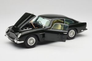 Aston Martin DB5 California Salvia Chrono 1:18 H1001 Metal - imagen 2 de 8