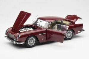 Aston Martin DB5 Dubonnet Rojo AUTOart 1:18 70213 Metal - imagen 2 de 8