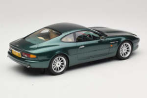 Aston Martin DB7 Buckinghamshire Green Cult Models 1:18 CML187-1 Resina - imagen 2 de 6
