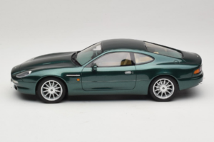 Aston Martin DB7 Buckinghamshire Green Cult Models 1:18 CML187-1 Resina - imagen 3 de 6