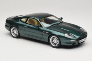 Aston Martin DB7 Buckinghamshire Green Cult Models 1:18 CML187-1 Resina - imagen 4 de 6