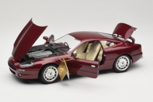 Aston Martin DB7 Rojo Guiloy 1:18 67550 Metal - imagen 2 de 8