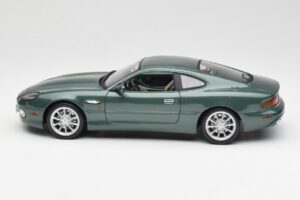 Aston Martin DB7 Vantage Verde Maisto 1:18 36880 Metal - imagen 4 de 8