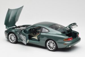 Aston Martin DB7 Vantage Verde Maisto 1:18 36880 Metal - imagen 5 de 8