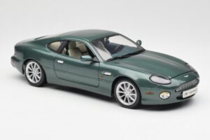 Aston Martin DB7 Vantage Verde Maisto 1:18 36880 Metal - imagen 6 de 8