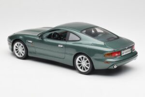 Aston Martin DB7 Vantage Verde Maisto 1:18 36880 Metal - imagen 7 de 8