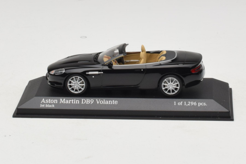 Aston Martin DB9 Descapotable Negro Minichamps 1:43 400137330 Metal