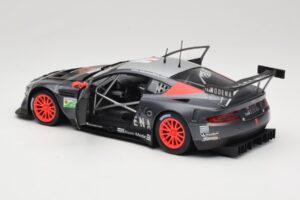 Aston Martin DBR9 GT1 #59 Team Modena A. Garcia / J. Menten / C. Fittipaldi 24 Hours of Le Mans 2006 Solido 1:18 80014 Metal - imagen 5 de 8