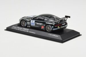 Aston Martin DBRS9 #66 Barwell Motorsport R. Johnson FIA GT3 European Championship Spa 2006 Minichamps 1:43 400061366 Metal - imagen 3 de 4