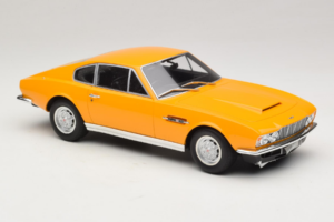 Aston Martin DBS Amarillo GT Spirit 1:18 GT079 Resina - imagen 4 de 6