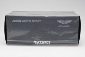 Aston Martin One-77 Morning Frost Blanco AUTOart 1:18 70244 Metal - imagen 8 de 8