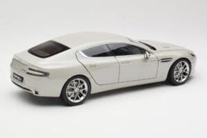 Aston Martin Rapide S Silver Fox AUTOart 1:18 70258 Metal - imagen 3 de 8