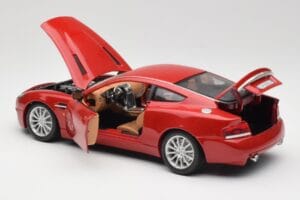 Aston Martin V12 Vanquish Rojo Bburago 1:18 34063 Metal - imagen 5 de 8