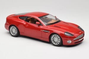 Aston Martin V12 Vanquish Rojo Bburago 1:18 34063 Metal - imagen 6 de 8