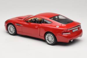 Aston Martin V12 Vanquish Rojo Bburago 1:18 33334063 Metal - imagen 7 de 8