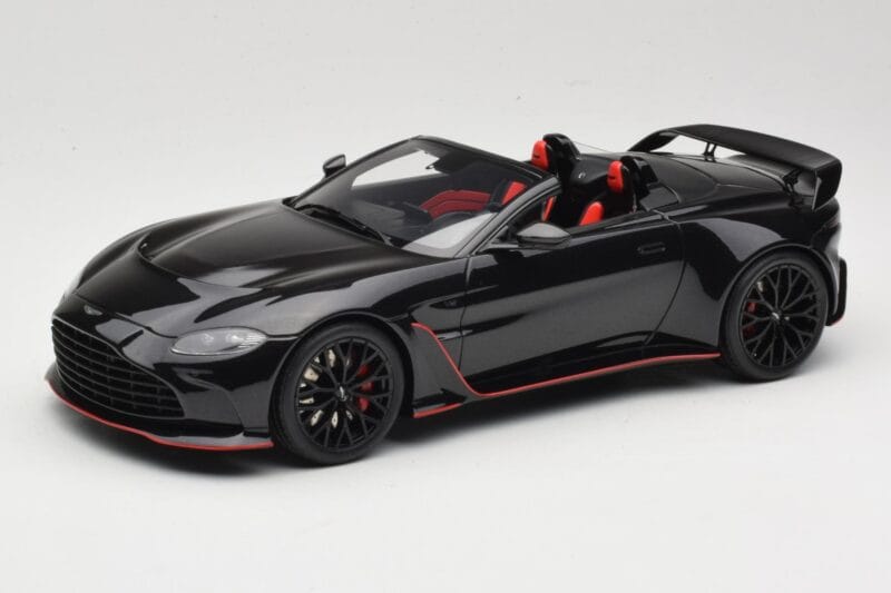 Aston Martin V12 Vantage Roadster Onyx Black GT Spirit 1:18 GT923 Resina