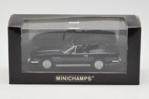 Aston Martin V8 Volante Negro Minichamps 1:43 400137730 Metal - imagen 4 de 4