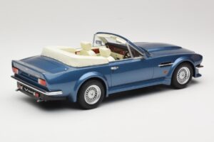 Aston Martin V8 Volante Azul GT Spirit 1:18 GT128 Resina - imagen 2 de 6