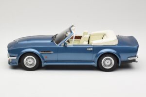 Aston Martin V8 Volante Azul GT Spirit 1:18 GT128 Resina - imagen 3 de 6