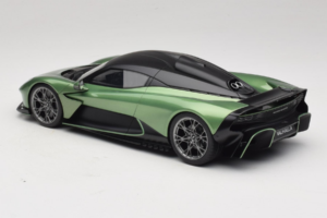 Aston Martin Valhalla Iridescent Emerald Green GT Spirit 1:18 GT558 Resina - imagen 5 de 6