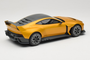 Aston Martin Valiant Auric Gold Metallic GT Spirit 1:18 GT546 Resina - imagen 2 de 6