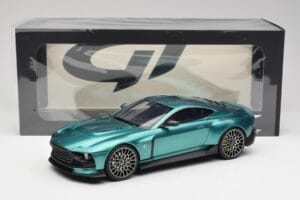 Aston Martin Valour Racing Green GT Spirit 1:18 GT480 Resina - imagen 6 de 6