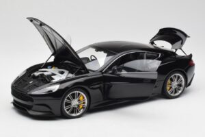 Aston Martin Vanquish Onyx Negro AUTOart 1:18 70247 Metal - imagen 2 de 8
