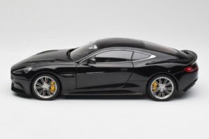 Aston Martin Vanquish Onyx Negro AUTOart 1:18 70247 Metal - imagen 4 de 8