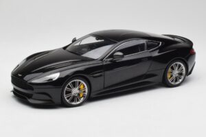 Aston Martin Vanquish Onyx Negro AUTOart 1:18 70247 Metal